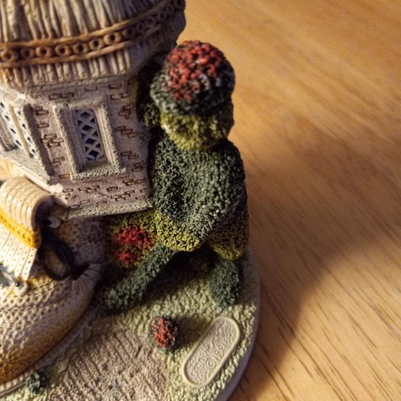 Golfers club desk statue "The Shoemaker's Dream Golf Shoe" by Jon Herbert 1991. - Picture 6 of 10